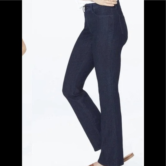 NWOT NYDJ Billie Mini Bootcut Dark Wash size 8 - Picture 15 of 15